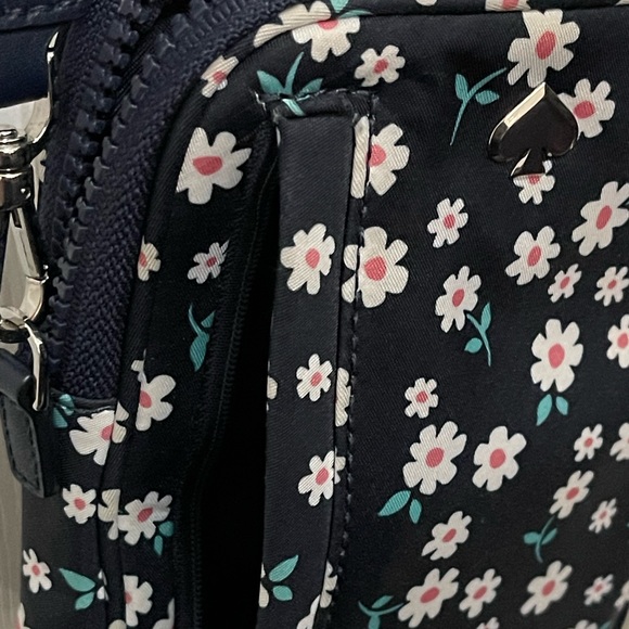 Kate Spade North South Crossbody - Picture 4 of 4